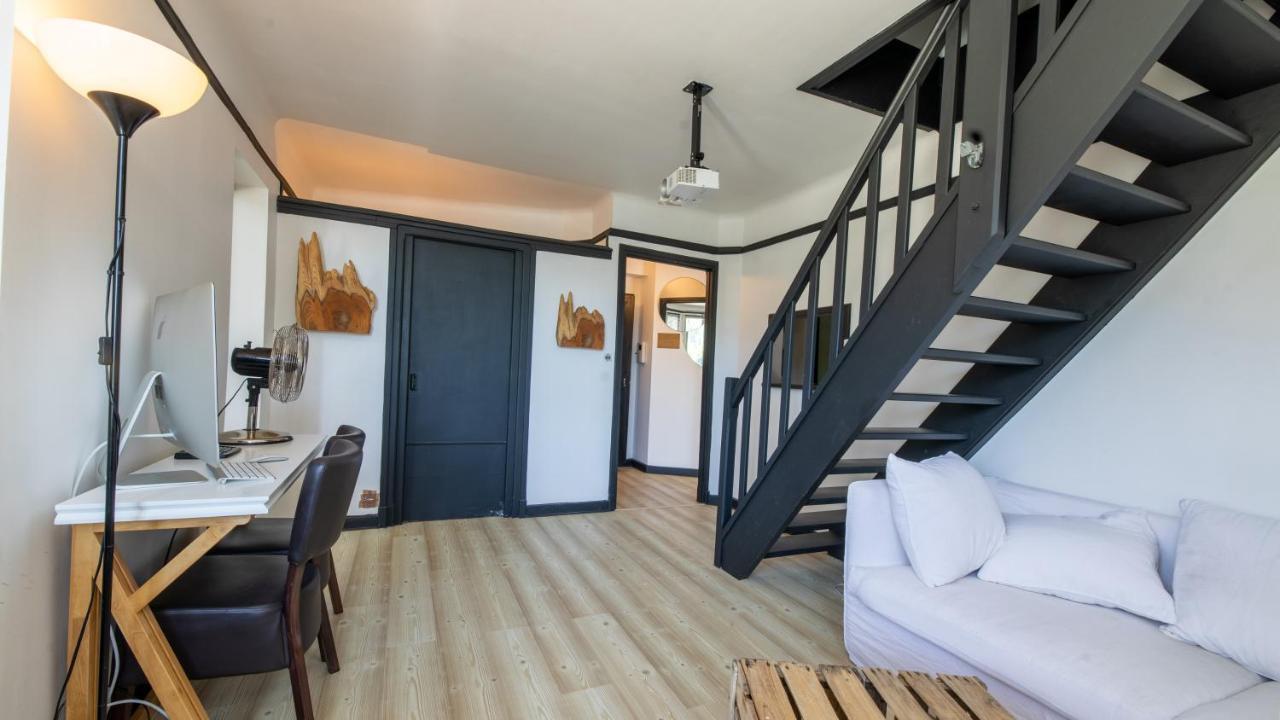 Mamie Jane Suite Deluxe Face Au Lac Tresserves Exterior foto