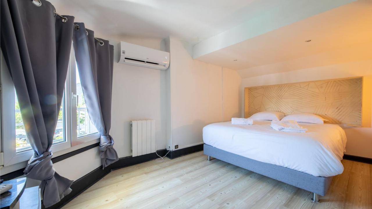 Mamie Jane Suite Deluxe Face Au Lac Tresserves Exterior foto